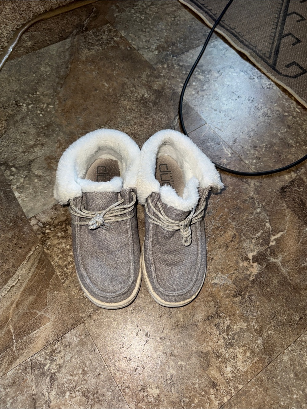 Hey Dude Women's Gray Faux-Fur Lined Casual Flats